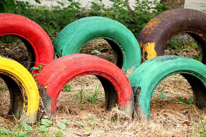 Community Programs That Encourage Packaging and Cardboard Recycling